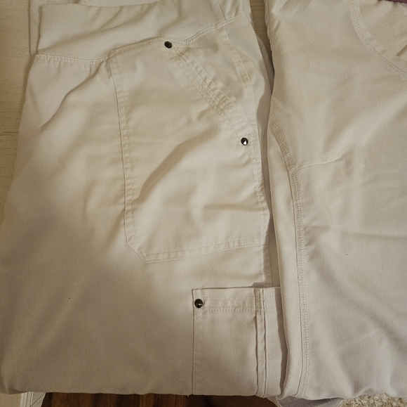 SOLD Tall White Scrub Pants.Size Large. - Picture 3 of 7